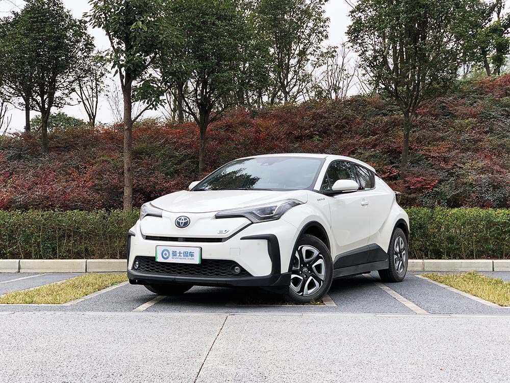 试驾广汽丰田C-HR EV，“油换电”后，快字当头