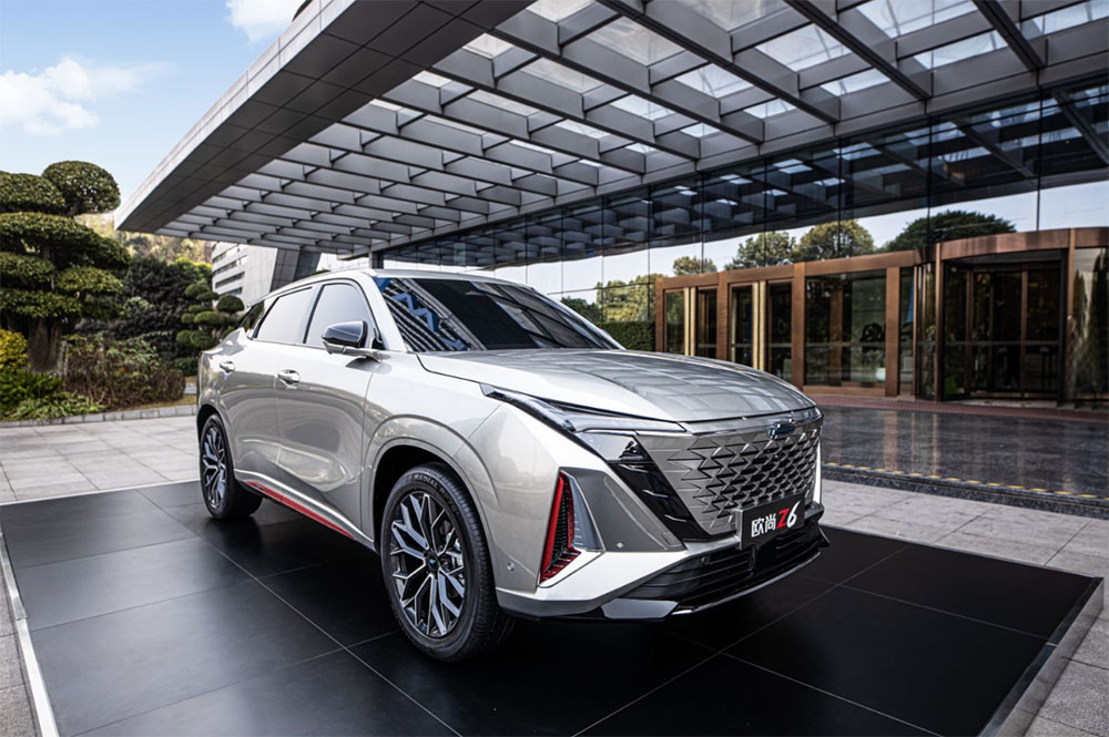 什么是汽车3.0时代发展新方向？汽车机器人欧尚Z6有话说
