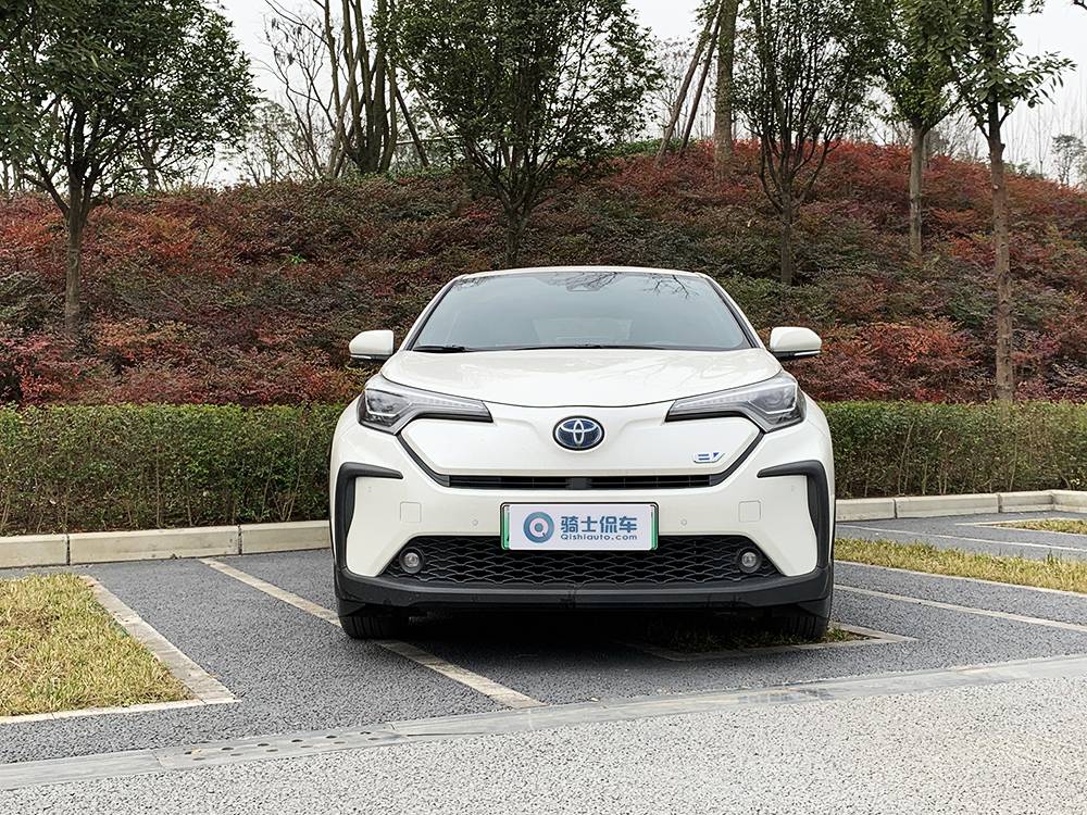 试驾广汽丰田C-HR EV，油改电，20多万值不值？