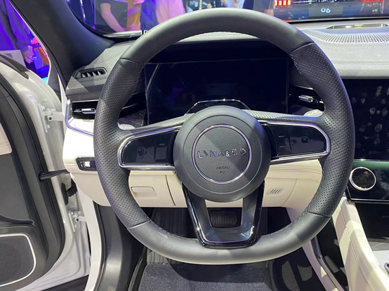 实拍领克09，看了一圈后，直接放弃XC90