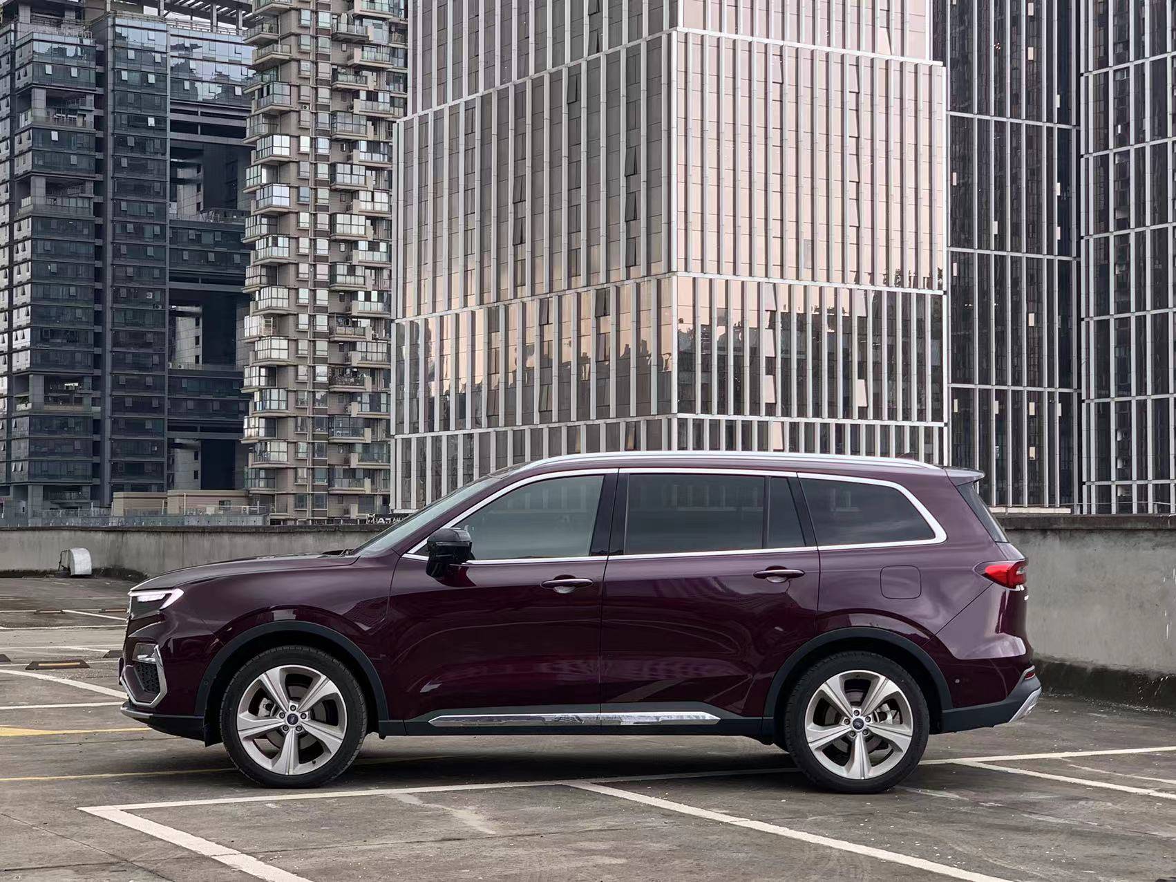 推荐一款合资中大型SUV，全系2.0T，3种座椅布局，20万也能落地