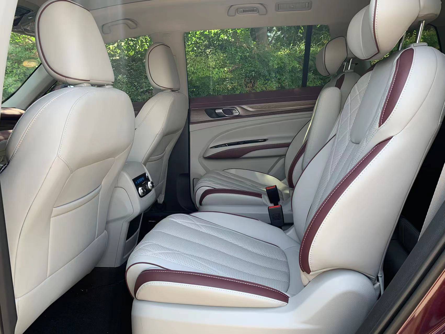推荐一款合资中大型SUV，全系2.0T，3种座椅布局，20万也能落地