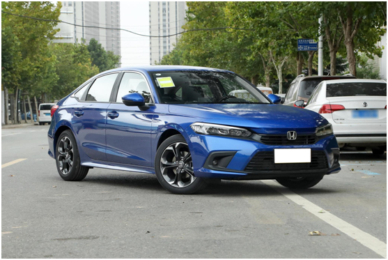 第十一代思域对比凡尔赛C5 X，预算16万，到底如何选？